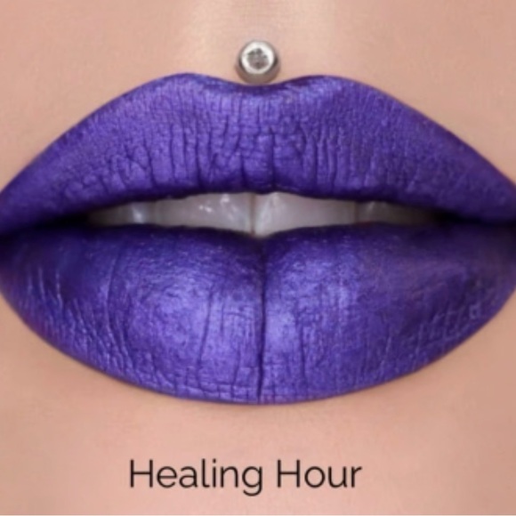 Jeffree Star Purple Matte Lipstick